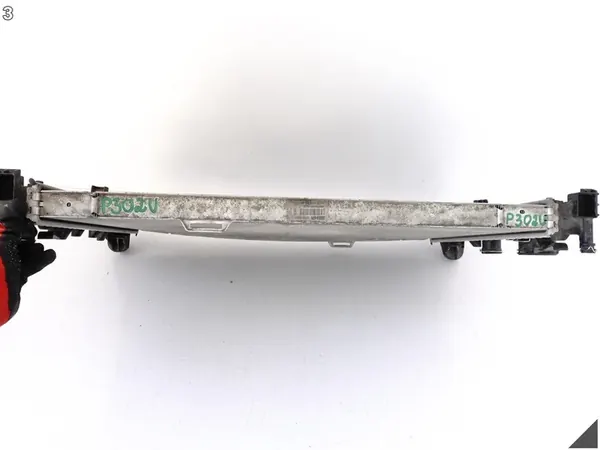 Waterkoeler MB C63 W204 E63 W212 OEM A2185000200 image 4