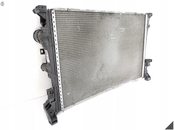 Waterkoeler MB C63 W204 E63 W212 OEM A2185000200 image 7