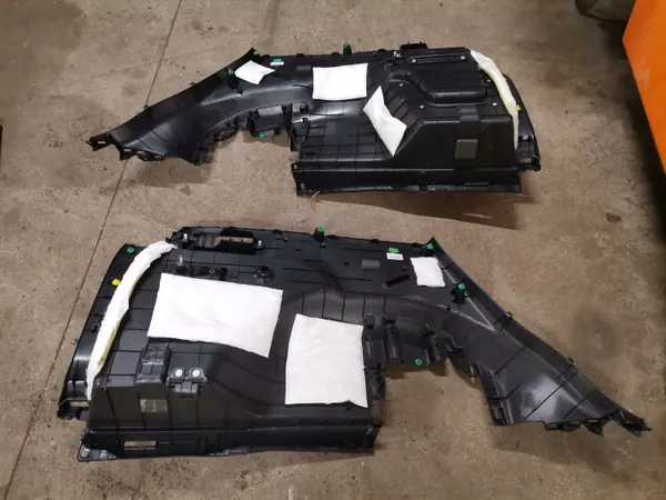Honda CR-V IV kofferbakzijbekleding OEM 84610-T1G-E011-M1 image 4