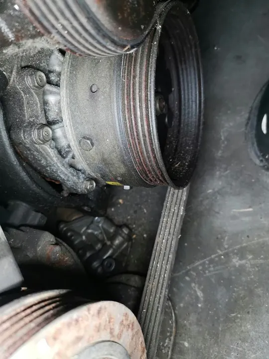 Compresseur de climatisation Mitsubishi Carisma 1.8 GDI MB958178 image 4