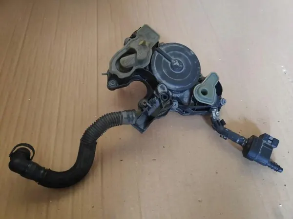 Audi OE 06K103495T séparateur d'huile image 1