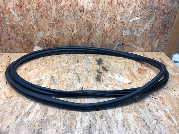 Junta porta-malas BMW F11 OEM 7206554 7297429 - Usado image 2