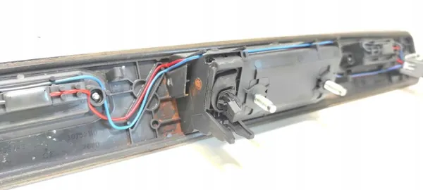 Volvo XC90 2007 Takakilven Valo OEM 30753110 image 5