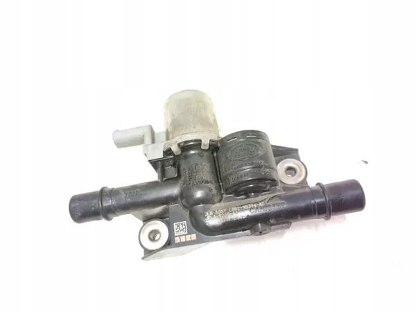 Land Rover Defender lämmitysventtiili OEM L8B29B394AC image 2
