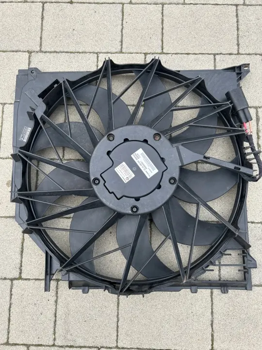 BMW OE 6946638 Radiatorventilator - Gebruikt image 2