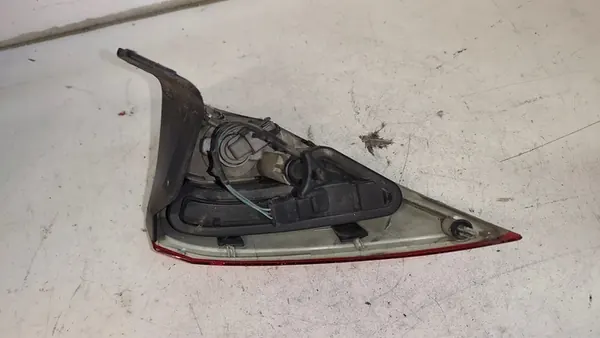 Luz Trasera Derecha Renault Laguna III 265550001R image 3