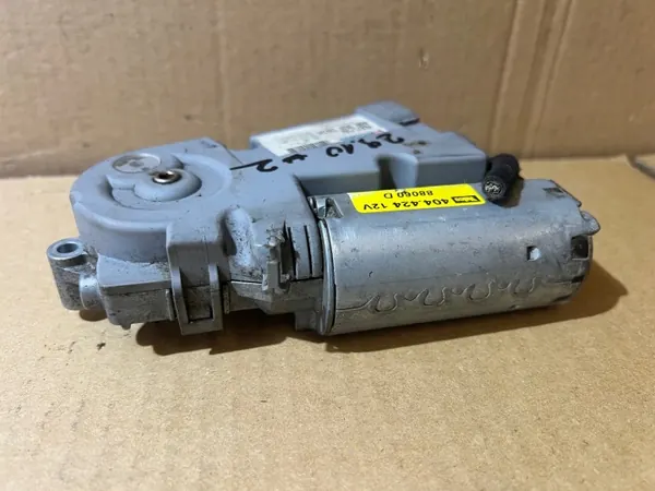 Audi A6 C6 schuifdakmotor OEM 4B0959591H image 3