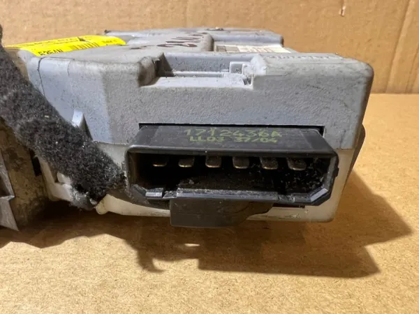 Audi A6 C6 schuifdakmotor OEM 4B0959591H image 4