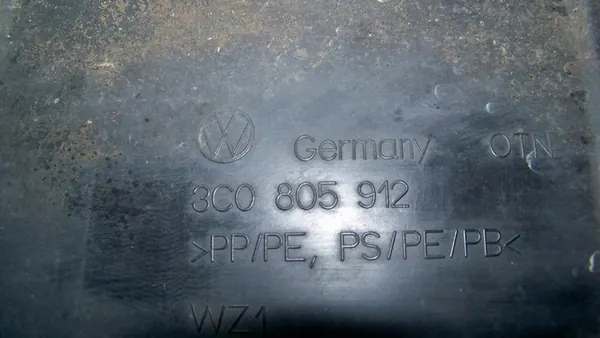 VW Passat B6 Front Right Wheel Arch OEM image 6