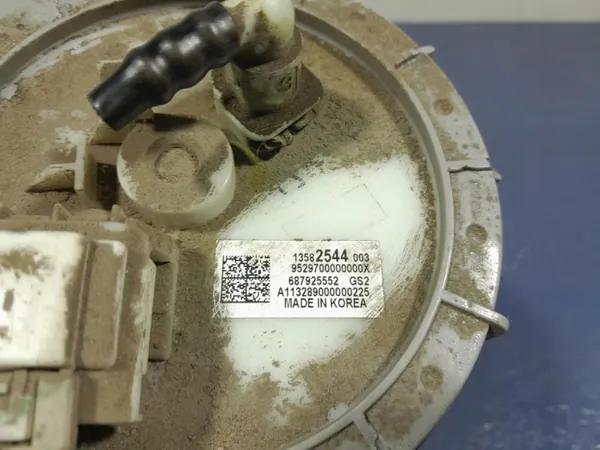 Bränslepump OEM 13582544 för Chevrolet Spark III 1.2 image 3