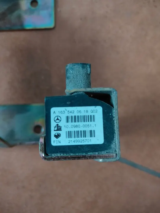 Mercedes ESP-Modul Sensor OEM A1635420018 image 4