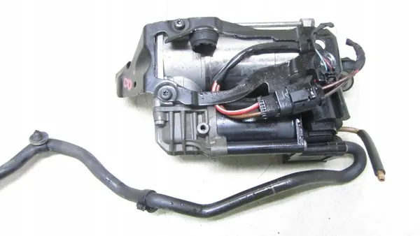 MERCEDES E-KLASA KOMPRESOR W213 A0993200004 image 2