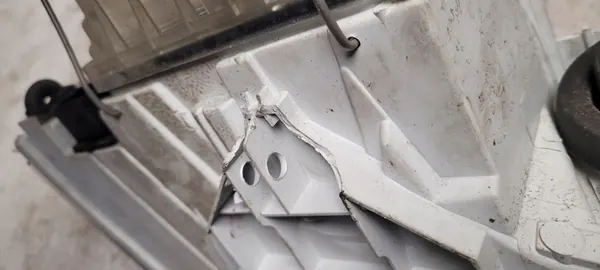 Vasen Etuvalaisin Skoda Octavia II EUR 1Z1941017N image 7