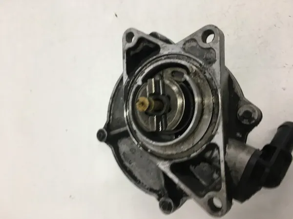 Imupumppu VW Skoda Audi TDI image 4