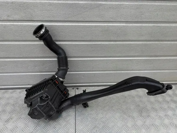 Ford Ilmansuodinkotelo OEM L1B1-9600-AD Puma MK2 image 3