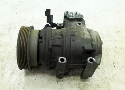 Compresor A/C Hyundai OE 16250-2760J Usado image 2