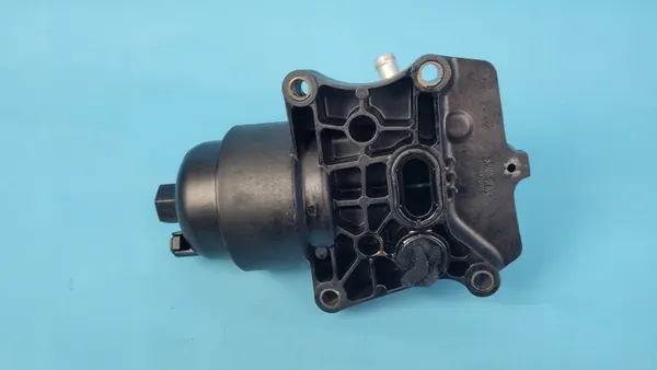 Kia Sorento IV Oliekoeler Filterbasis OEM 26410-2MHA0 image 7