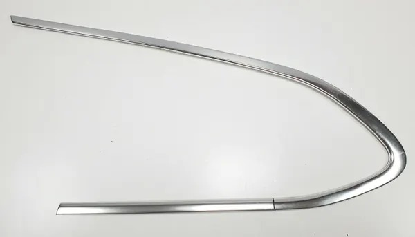 Garniture Vitre Arrière Gauche Chrome Volvo OE Occasion image 2