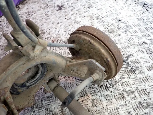 OEM Zawada-322718- Hinterachsbalken für Nissan Micra K11 image 4