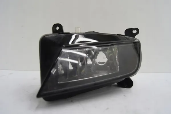 Farol Halógeno Direito com Grelha Audi A4 B8 2.0 TDI OEM image 9