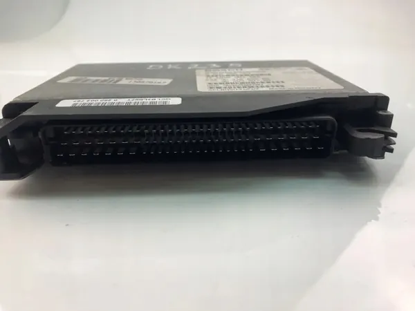 Ordinateur de boîte OEM 17642678 pour Citroën C5 I image 3