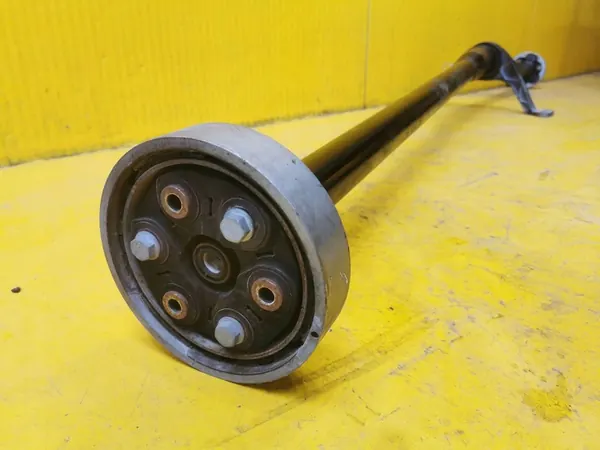 VW T-Roc 1.5 TSI Drivaxel 5Q0521101BH image 2