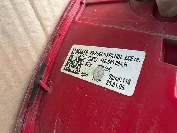 Audi A8 D3 Luz Trasera LED Derecha image 7