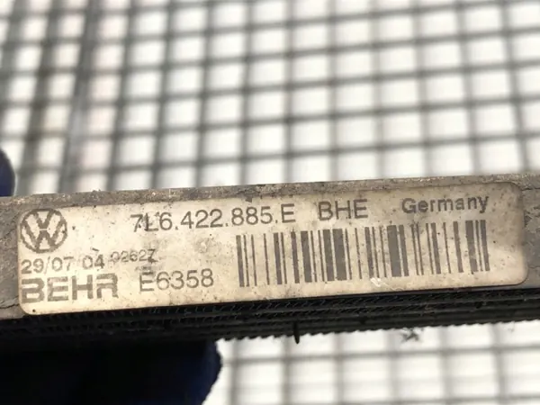 Käytetty öljynjäähdytin OEM 7L6422885E VW Touareg image 5