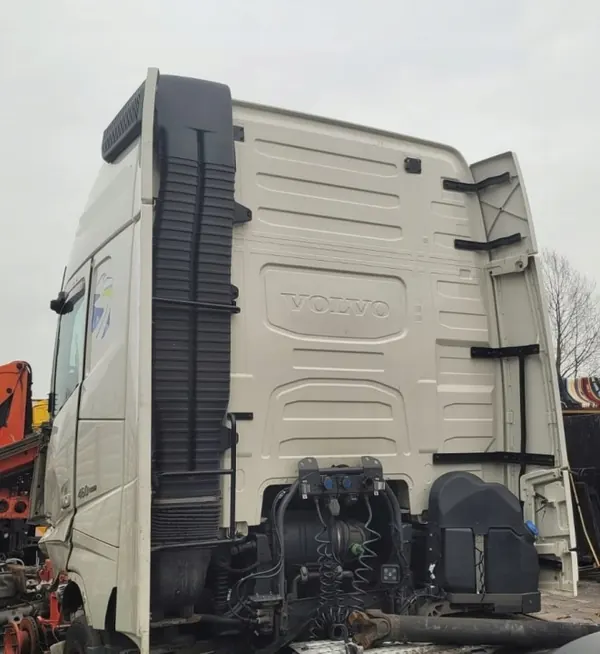 Cabine complète Volvo OE pour FH4 Globetrotter XL Euro 6 image 5