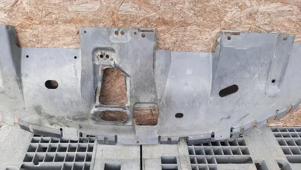 Nedre Stötfångarskydd Volvo S40 V40 image 3