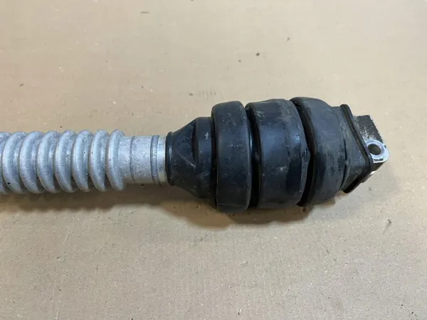 BMW Rattstamaxel OEM 6862088 - Begagnad image 5