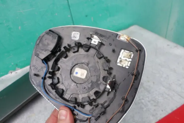 Alfa Romeo Stelvio Rechter Spiegel Inzet OEM image 3
