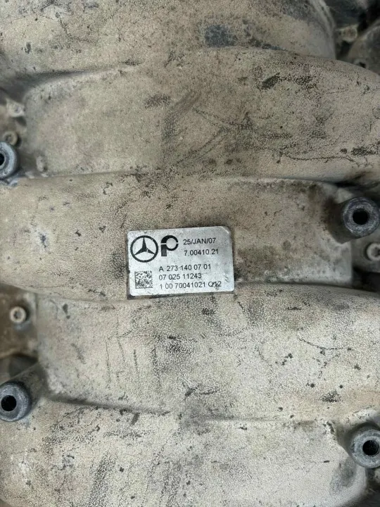 Colector de admisión usado OEM A2731400701 Mercedes-Benz image 4
