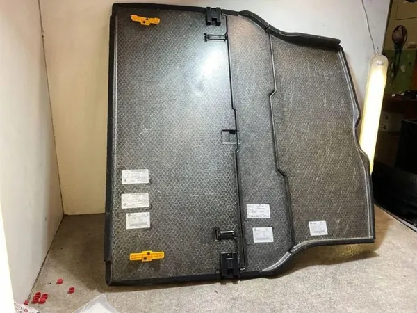 Takakontin matto OEM 20230619T112 Mercedes Sprinterille image 5