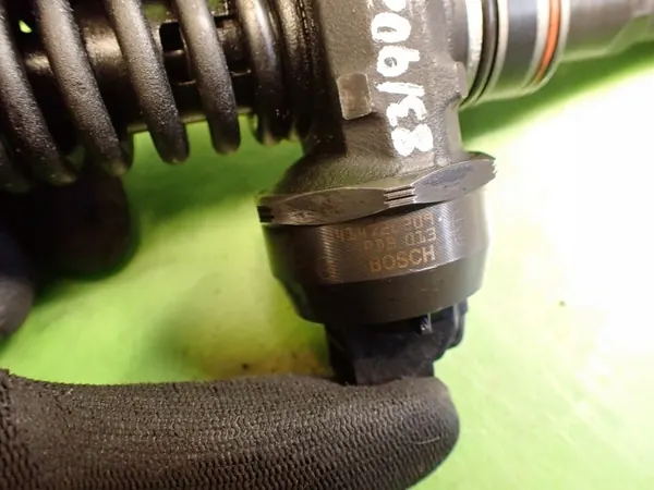 OEM 038130073AN 0414720209 Bosch Brandstofpomp VW 1.9TDI image 4