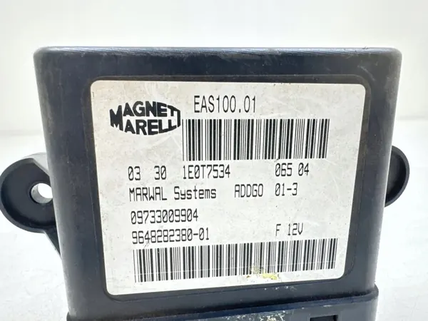 Module de pompe à essence Citroen C8 2.0 HDI 09733009904 image 4