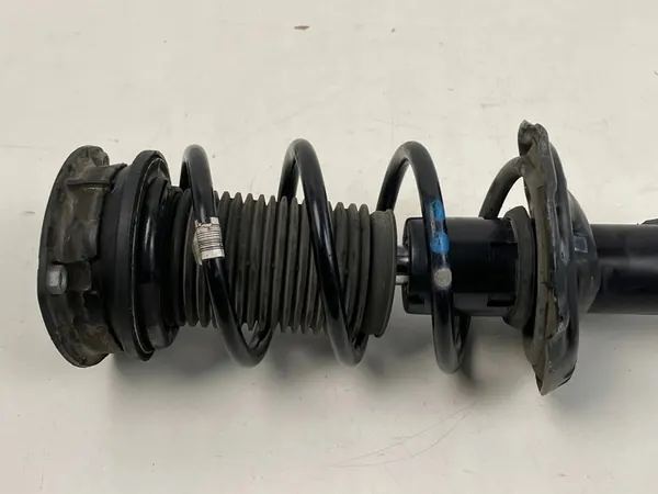 Ammortizzatore anteriore con molla Audi A3 S3 2015 5Q0413031ET image 3