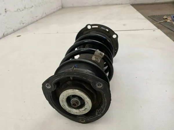 Ammortizzatore anteriore con molla Audi A3 S3 2015 5Q0413031ET image 4