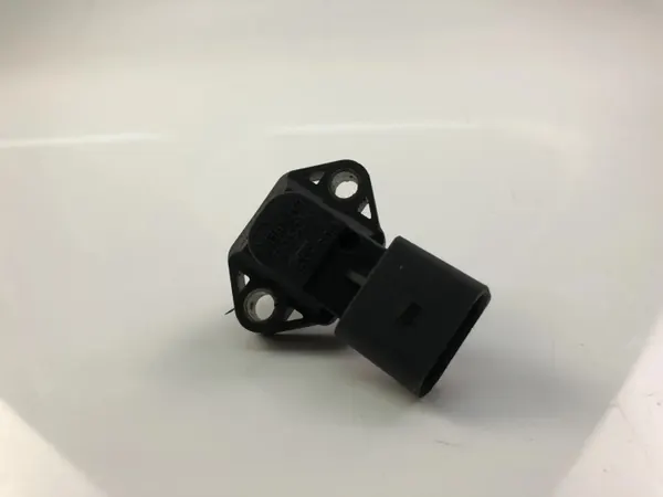 Gebrauchter MAP-Sensor OEM 14522003 für VW Golf VI image 2