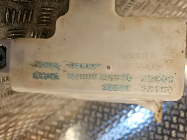Scheibenwaschbehälter Hyundai IX35 OEM 98610-2Y000 image 4