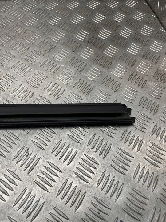 BMW OE 9451517 oven tiiviste vasen taka X1 U11 image 6