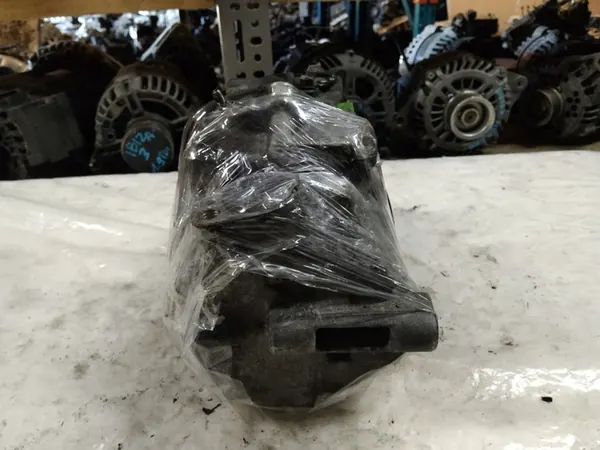 Compresseur AC AUDI A6 C5 2.8 image 3