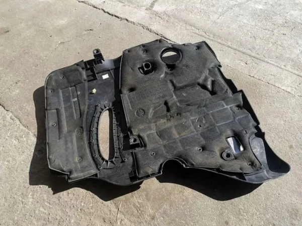 OEM 9659145280 Moottorikansi Citroen C6 2.7 HDI:lle image 3