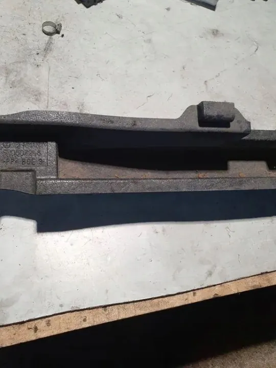 VW TIGUAN framstötdämpare OEM 5N0807248 image 5
