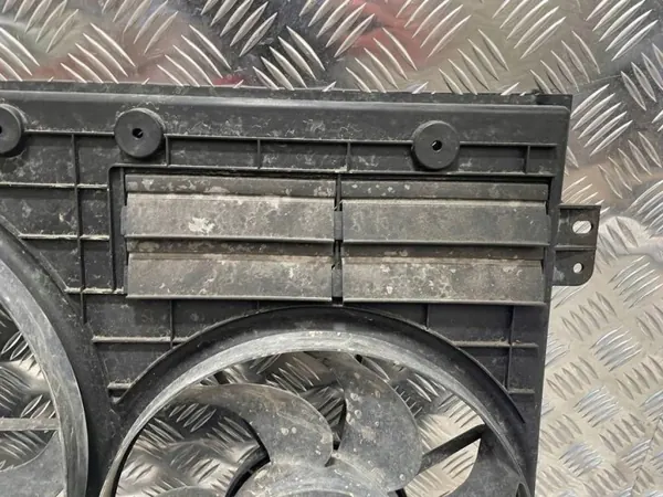 Jäähdytinpuhaltimen Kotelo OEM 5K0121251Q VW image 3