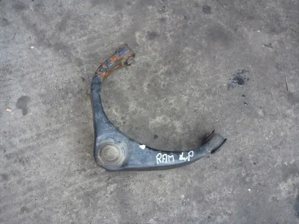 Braccio di Controllo Superiore Dodge RAM 4x4 2014 image 2