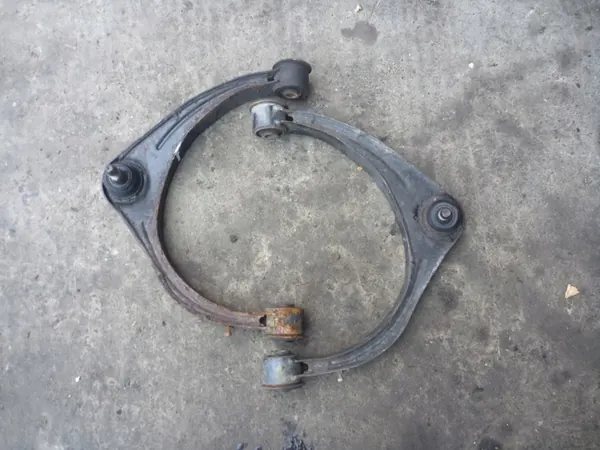 Braccio di Controllo Superiore Dodge RAM 4x4 2014 image 3