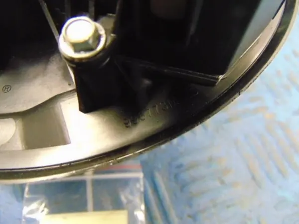 VOLKSWAGEN GOLF V Värmefläkt F011021936 image 7