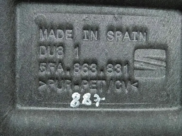 Peugeot 308 2017 Motorhuv Isolation - OEM 5FA863831 image 9