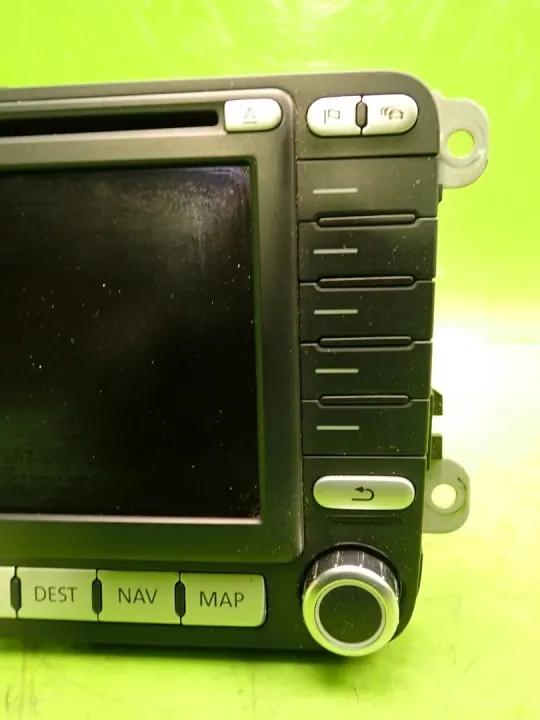 Radio usado OEM 1K0035198C para VW Passat B6 image 4